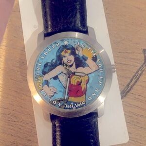 Vintage wonder women watch genuine leather